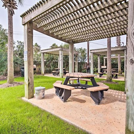 Galveston Condo With Oceanfront Views And 2 Pools Luaran gambar